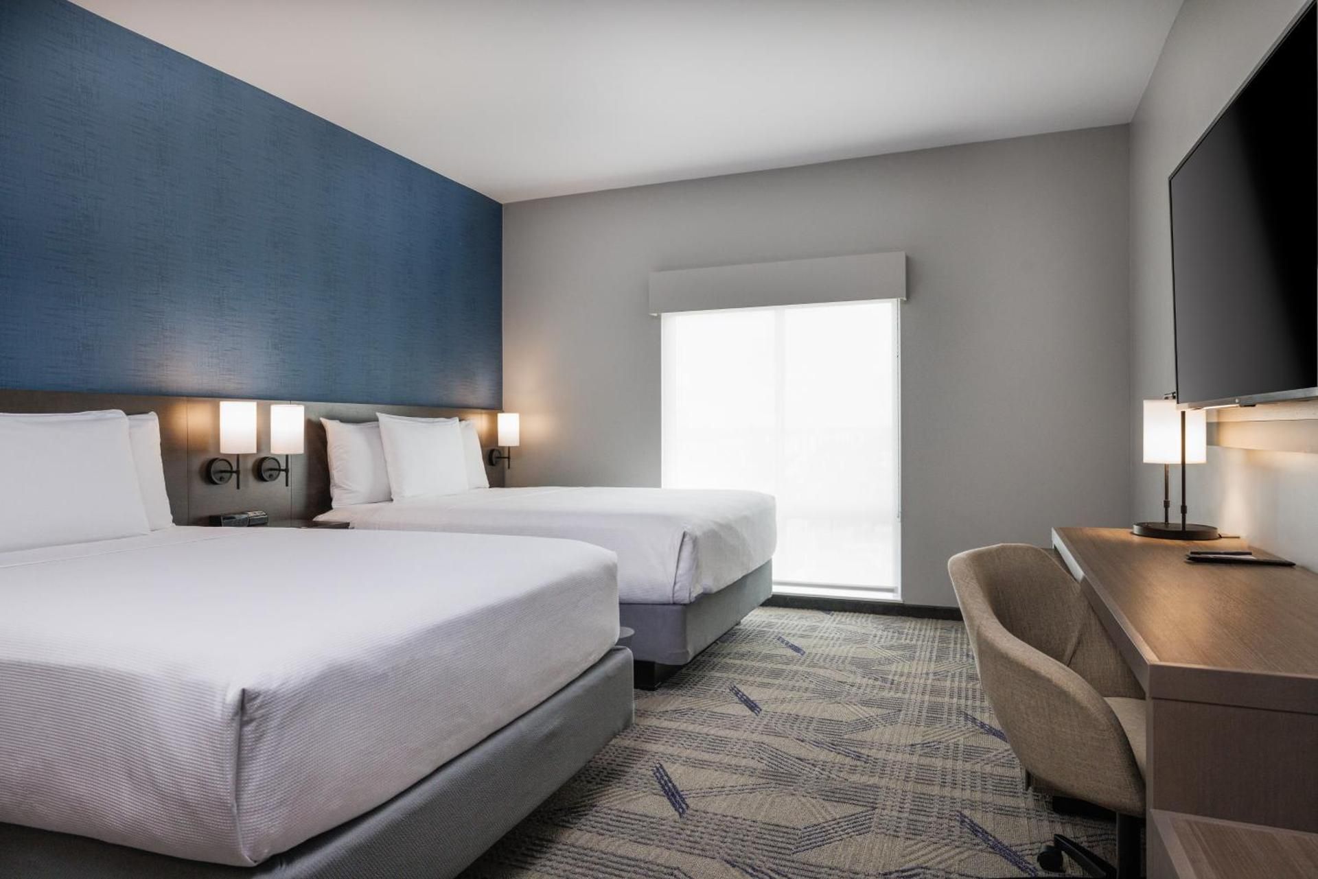 Accessible Two Queen Bedstub (plus Sofa Bed)