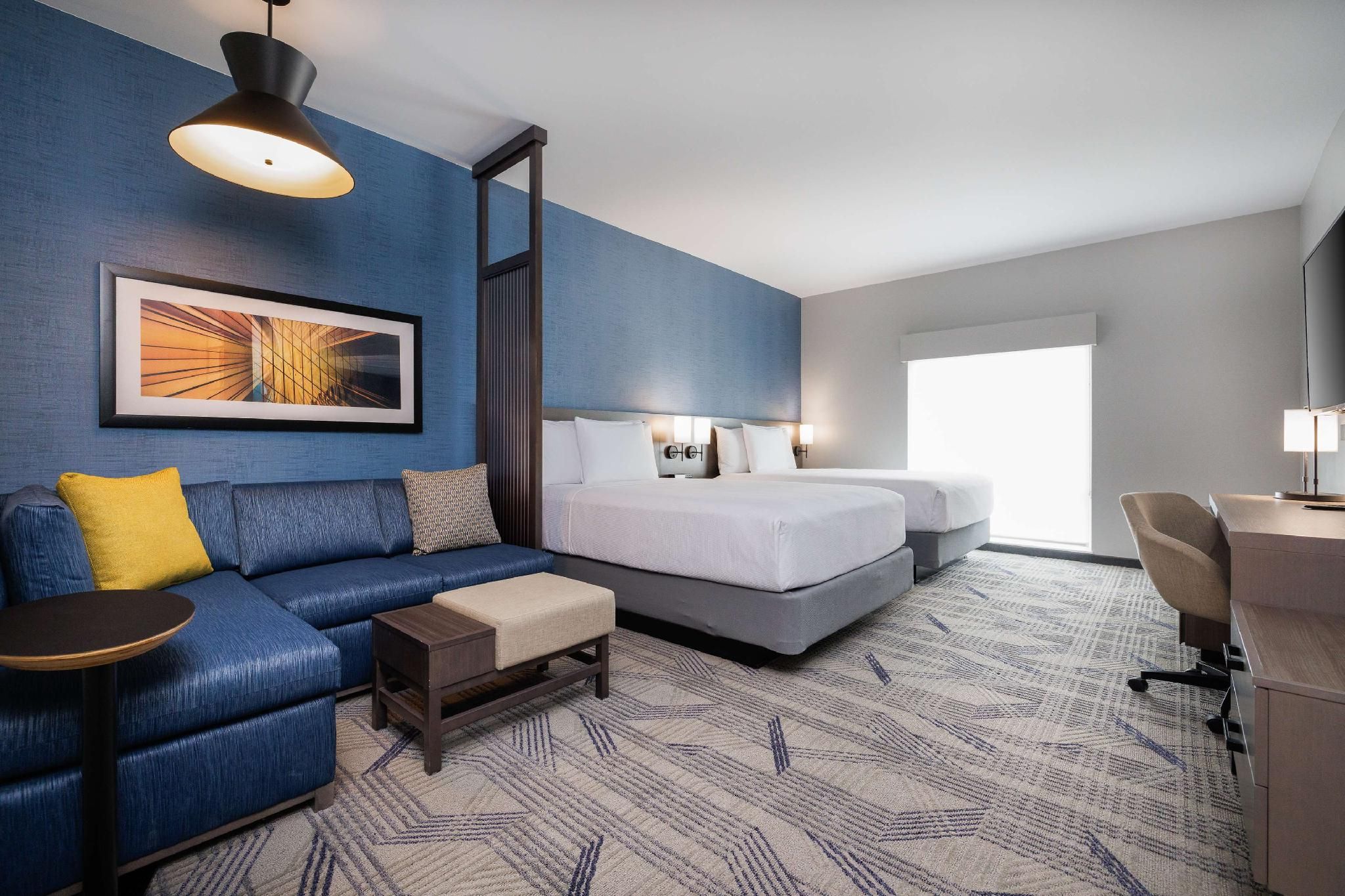 Two Queen Beds (plus Sofa Bed)
