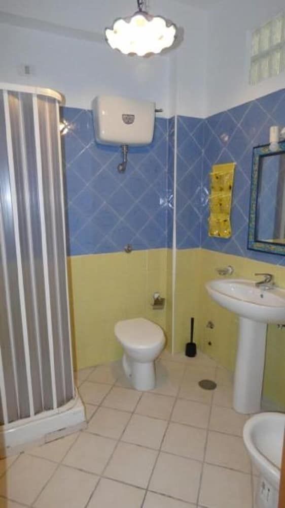 Apartment, 2 Bedrooms, Sea View (10)