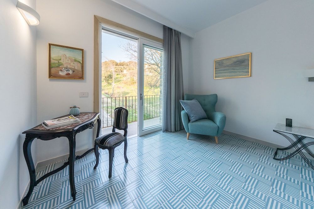Hotel Myrtus Comfort Room, Sea View 13