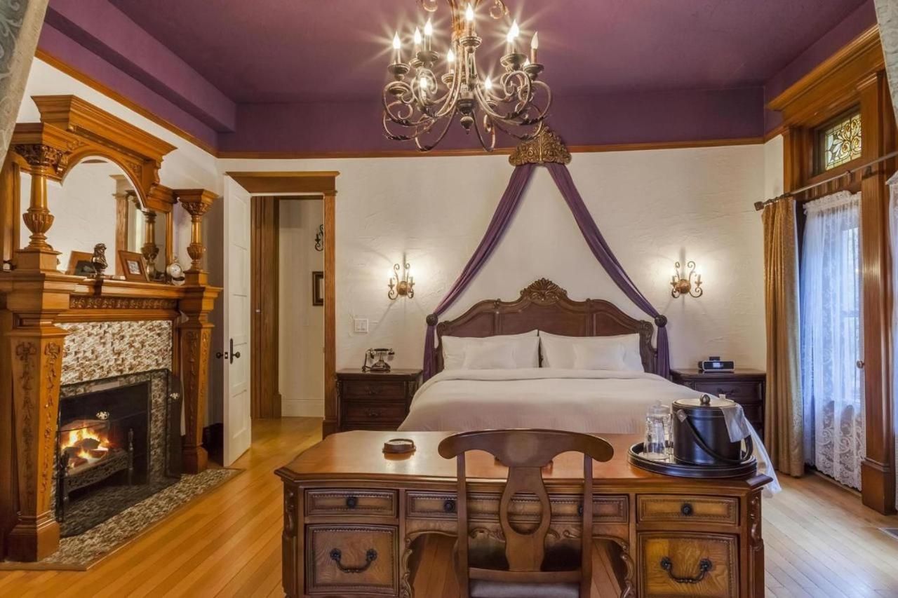 undefined Patterson Inn 9