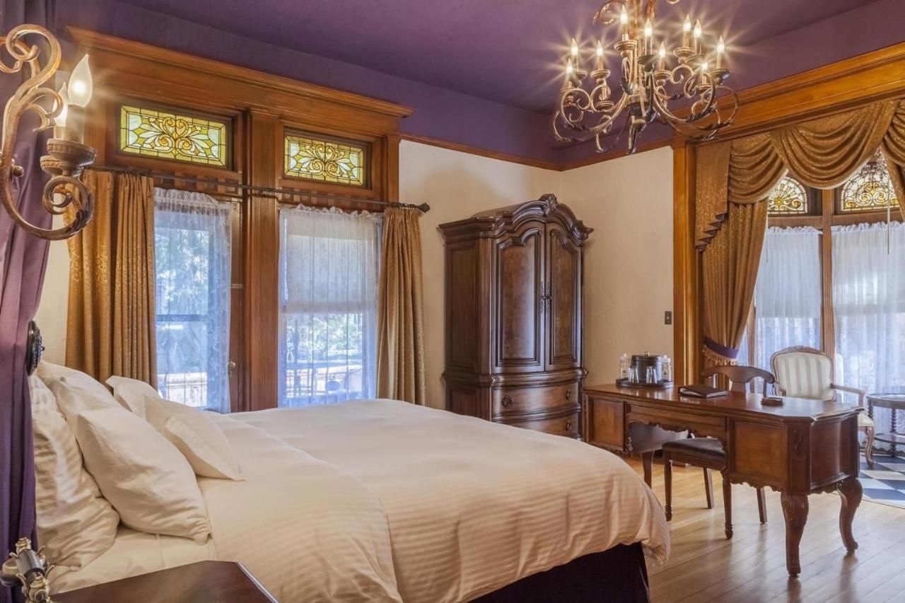 undefined Patterson Inn 10