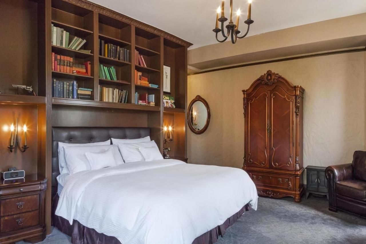 undefined Patterson Inn 5