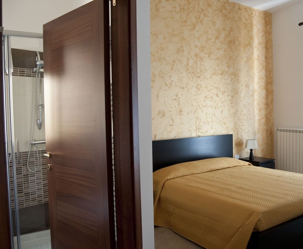 B&B La Corte Degli Spada Deluxe Double Room, 1 Double Bed 3