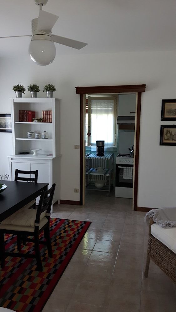undefined Apartment With Garden and Private Parking 7