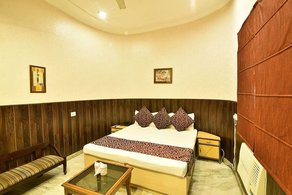 Casa Royal Executive Room 7