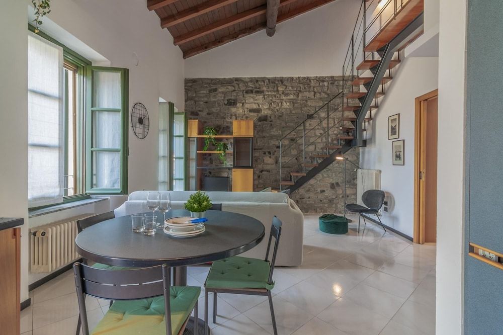 undefined Bellagio Central Square by Wonderful Italy 8