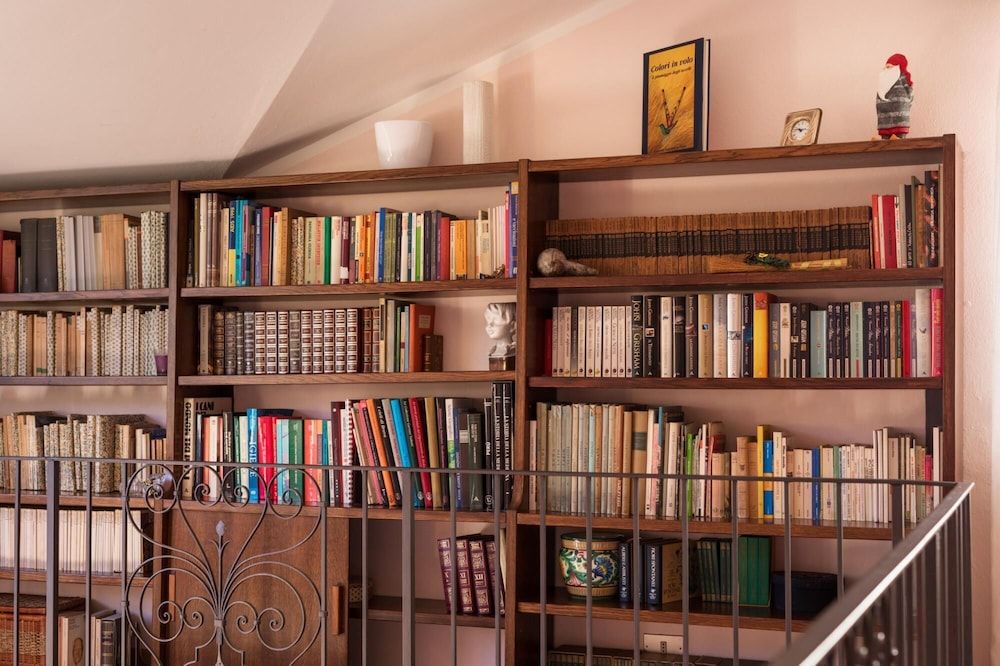 Maison Jaune by Wonderful Italy House 16