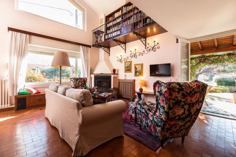 Maison Jaune by Wonderful Italy House 15