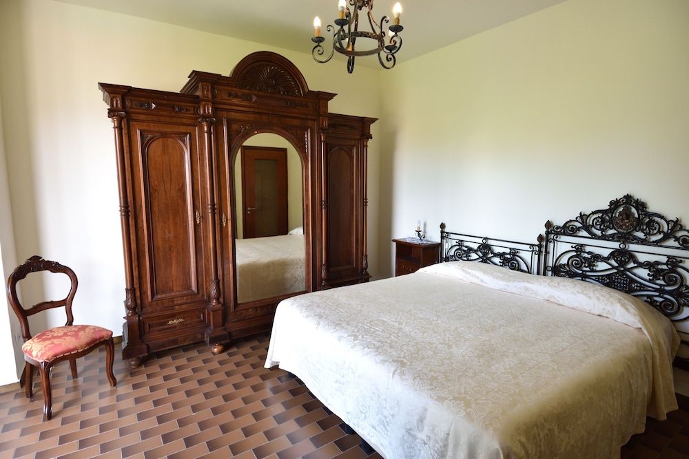 La Piccola Bellagio Panoramic Apartment, 2 Bedrooms, Balcony (Concordia) 2