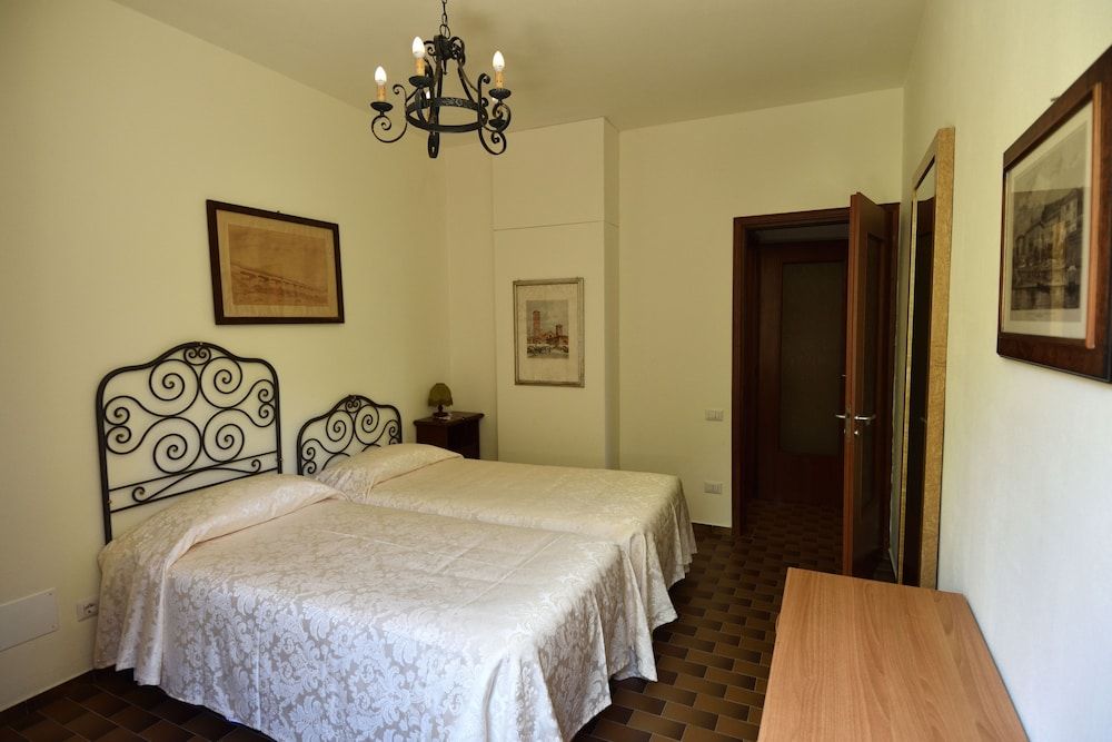 La Piccola Bellagio Panoramic Apartment, 2 Bedrooms, Balcony (Concordia)