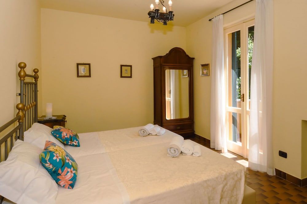 undefined La Piccola Bellagio 10