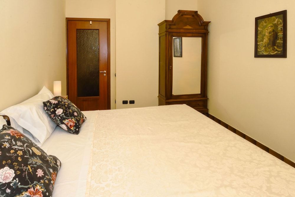 undefined La Piccola Bellagio 9