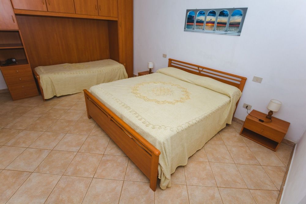 Apartment (1)