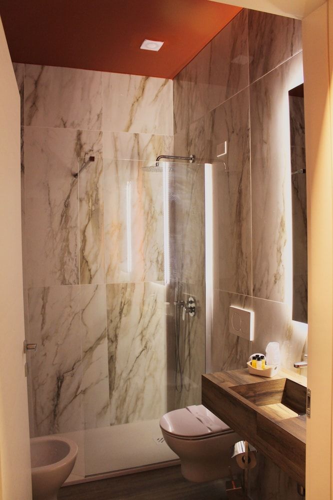 Hotel Gabbani Economy Room 8