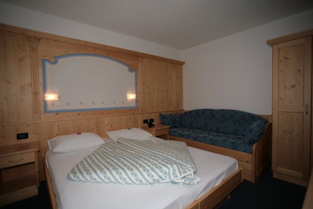 Triple Room, Balcony