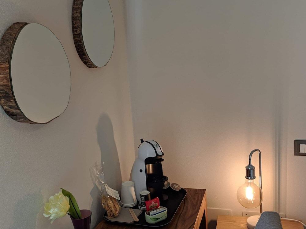 Piazza Duomo Deluxe Classic Double or Twin Room 4