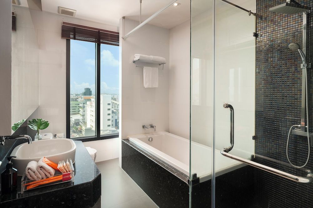 undefined Lumen Bangkok Srinakarin 10