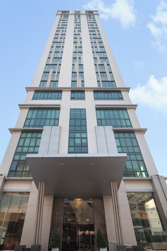 undefined Lumen Bangkok Srinakarin 3