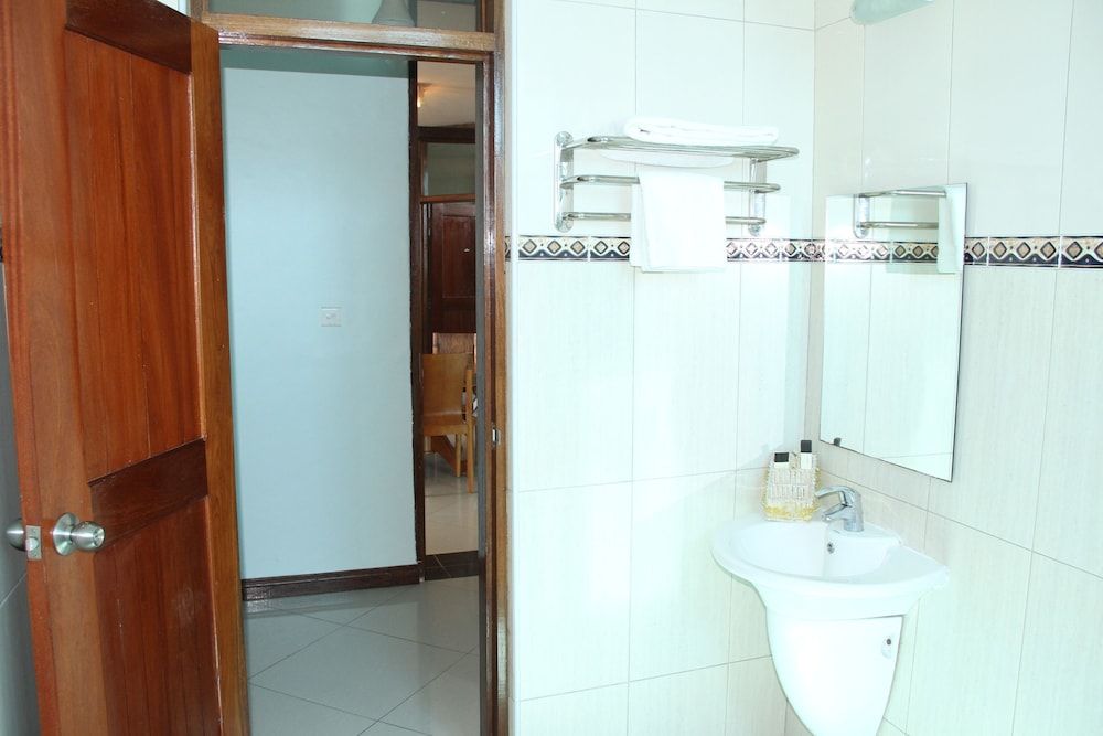 Safina Hotel & Apartments Superior Condo, 2 Bedrooms 5
