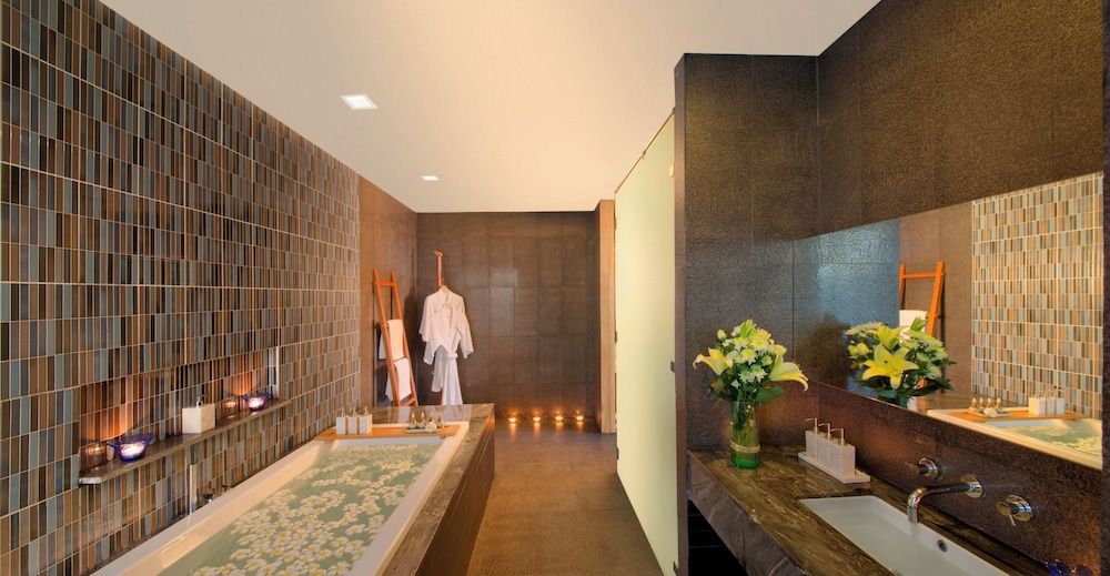 Synergy Samui Private Pool Villa Double Bed 8