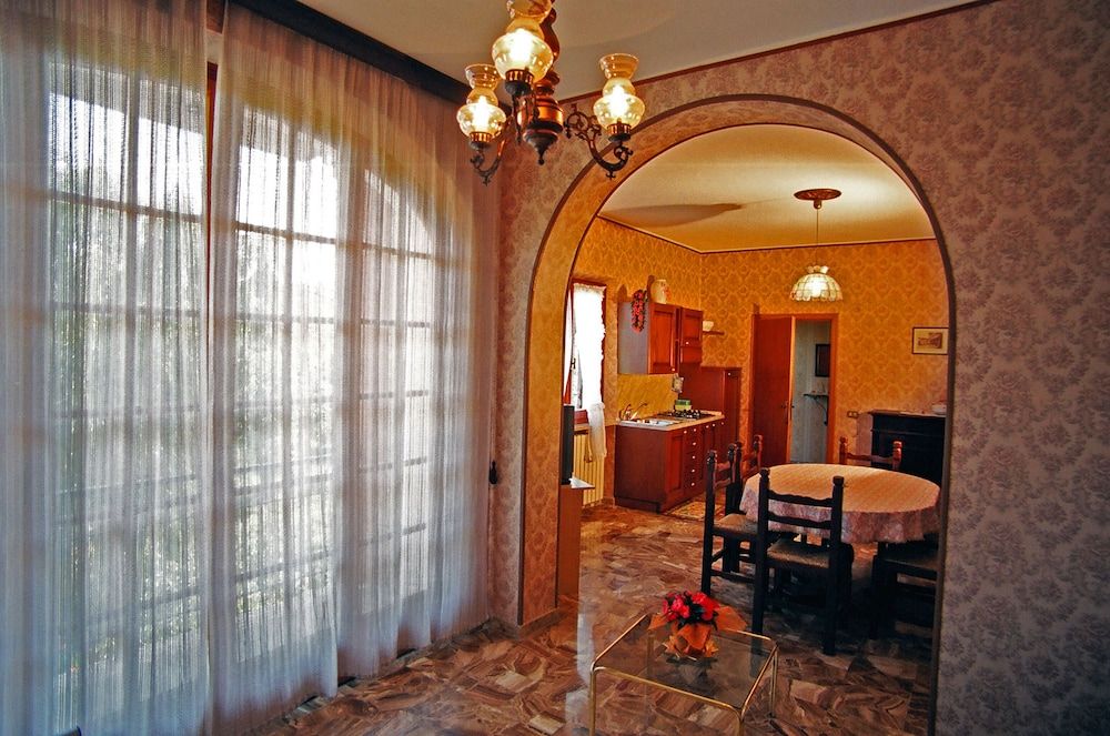 Deluxe Apartment, 1 Bedroom, Kitchen, Lake View