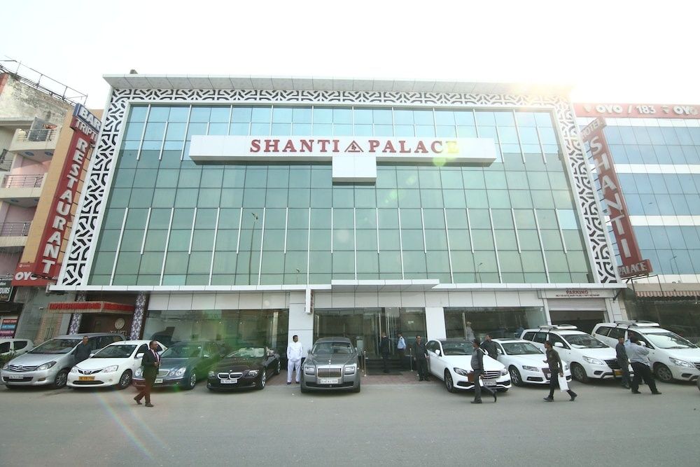 undefined Hotel Shanti Palace 10