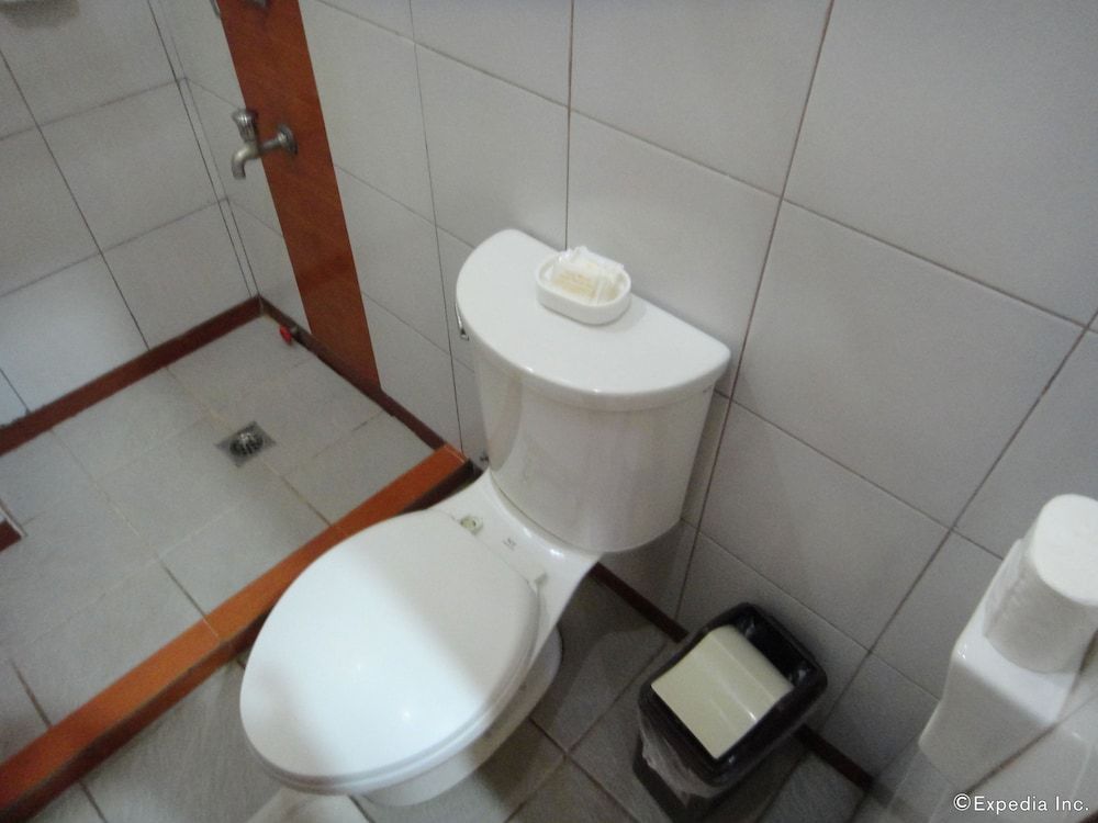 Angelic Mansion Deluxe Twin Room 10