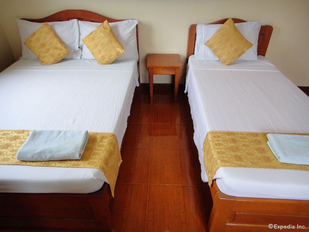 Angelic Mansion Deluxe Twin Room 2