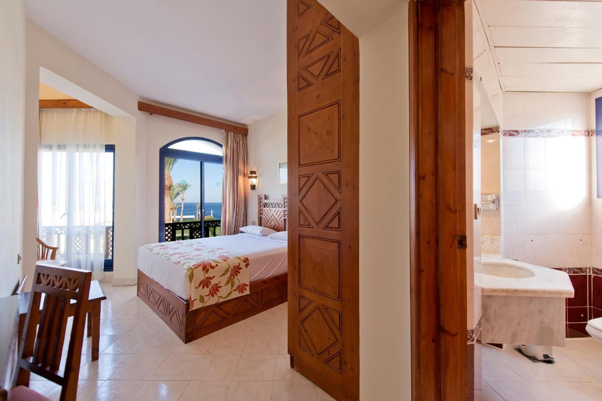 Sea View Suite for 2 Adults