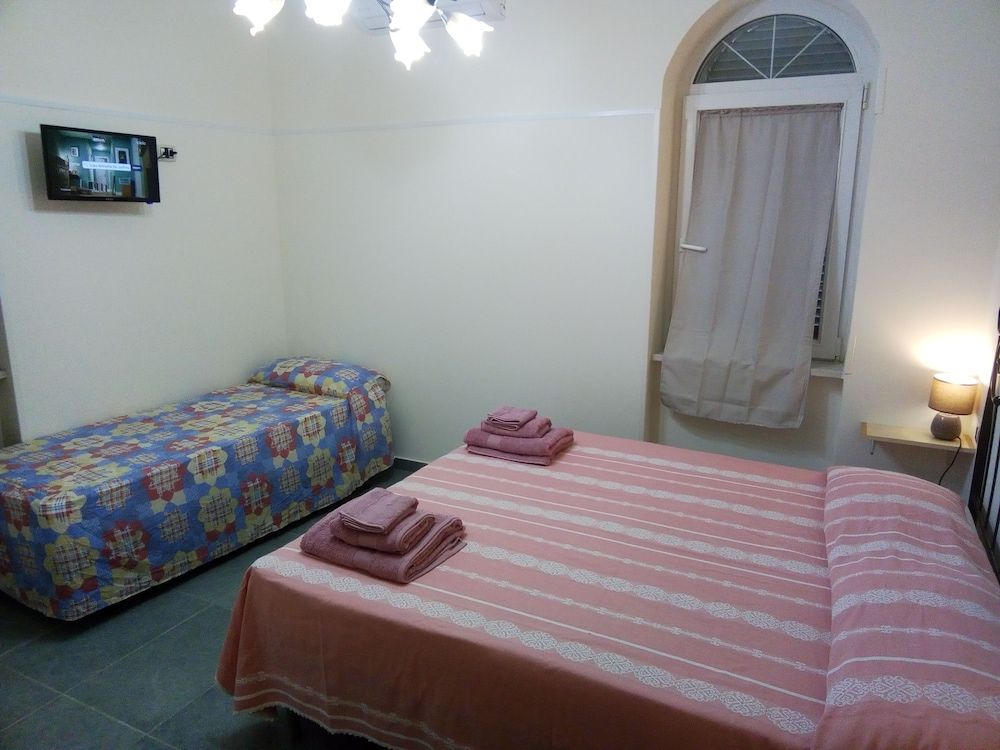 Triple Room, Accessible