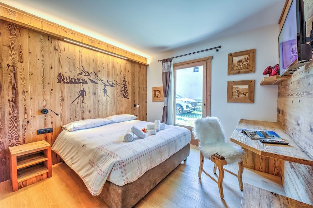 Family Apartment, 2 Bedrooms (Casa Loredana)