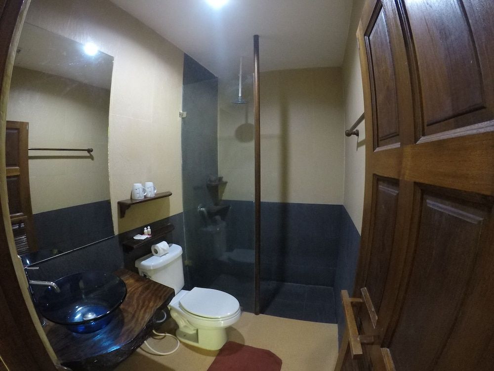 O.P. Bungalow Deluxe Room 4