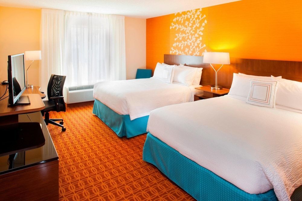 Room, 2 Queen Beds, Non Smoking