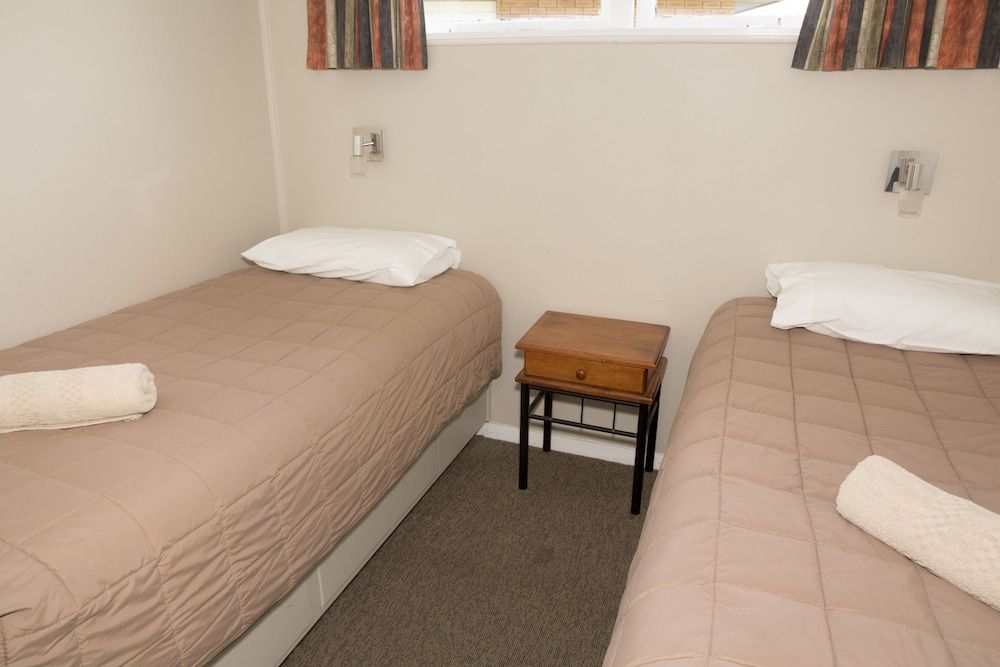 Greymouth Motel Apartment, 2 Bedrooms (Sleeps Five) 2
