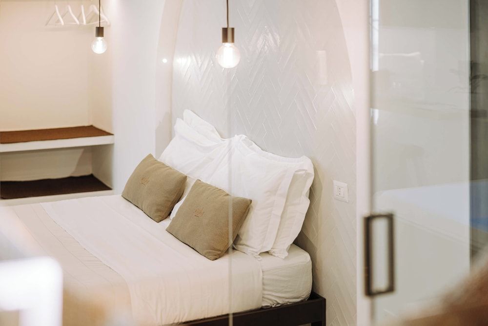 Dirium - exclusive rooms DOUBLE ROOM WITH HOT TUB 3