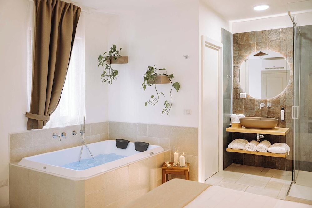 Dirium - exclusive rooms DOUBLE ROOM WITH HOT TUB 21