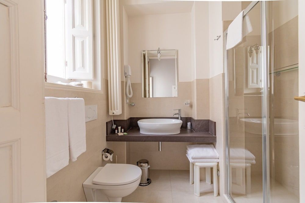 Hotel Belami Standard Triple Room 6