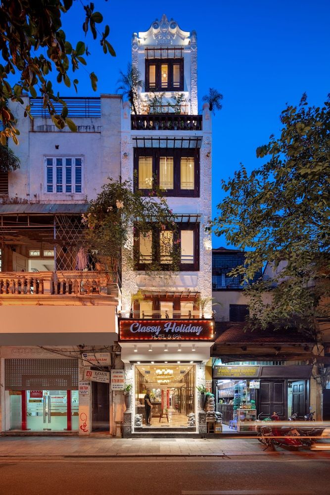 undefined Classy Holiday Hotel & Spa 2