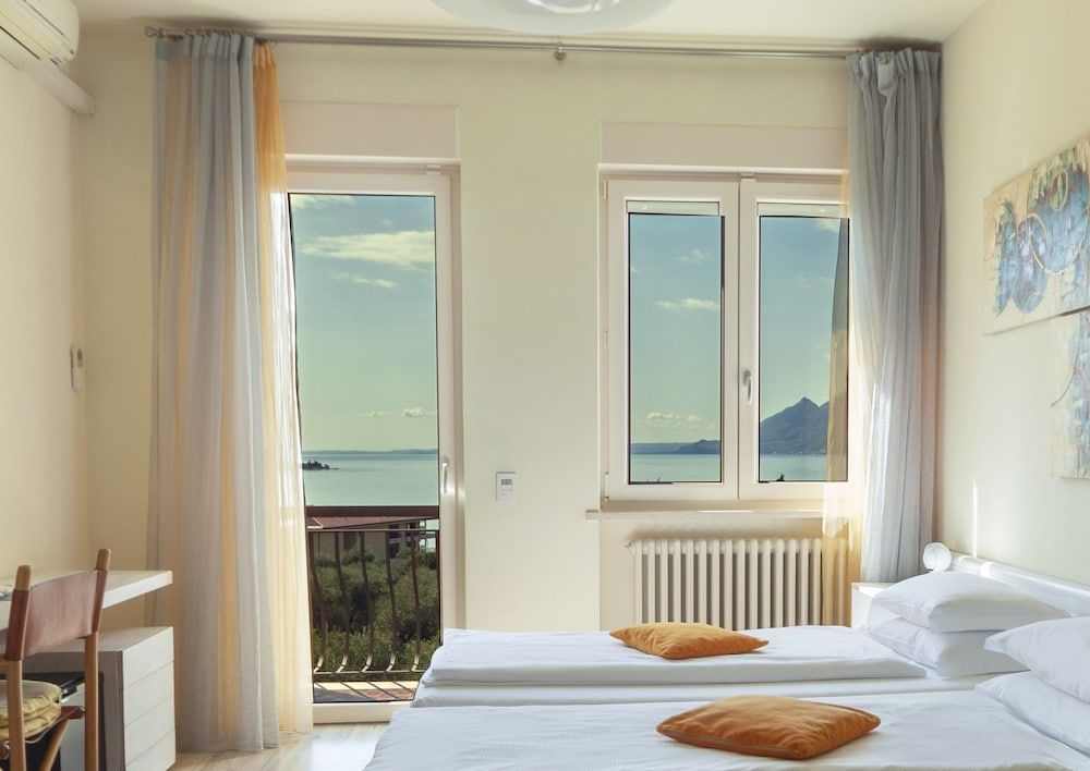 Comfort Double or Twin Room, Balcony, Lake View
