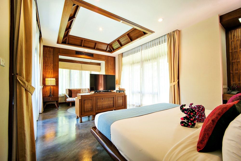Deluxe Pool Access Villa
