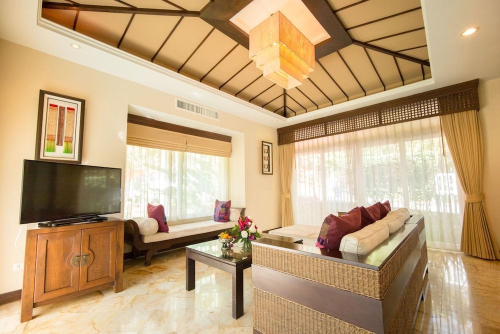 Sibsan Resort & Spa Maeteang Executive River View Villa 8