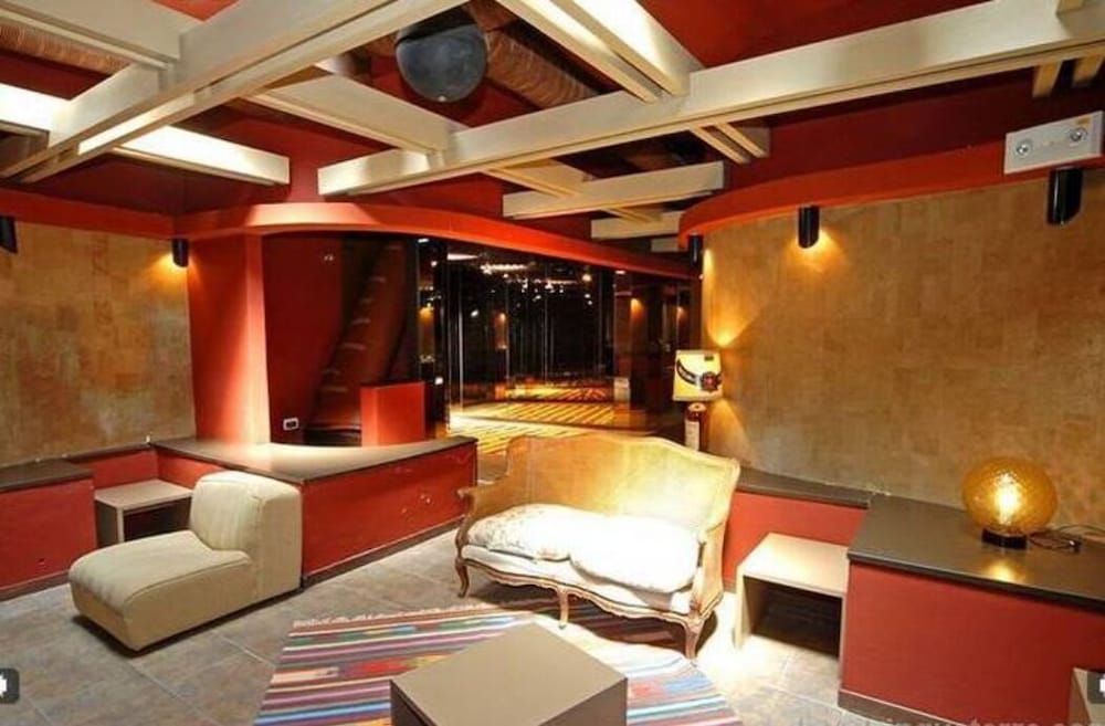 Casa Isabella Monterosso Executive Suite 4