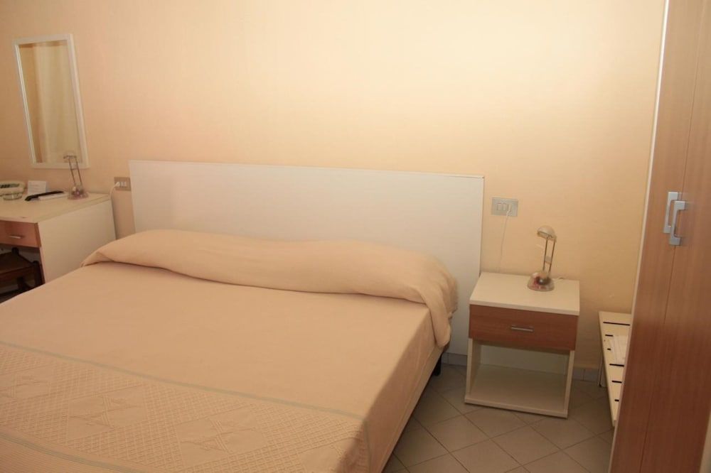 Classic Double Room Single Use