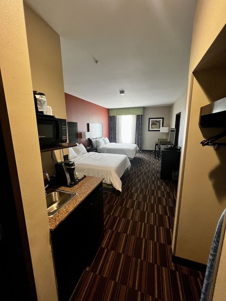 Suite, 1 Bedroom (2 Queen)