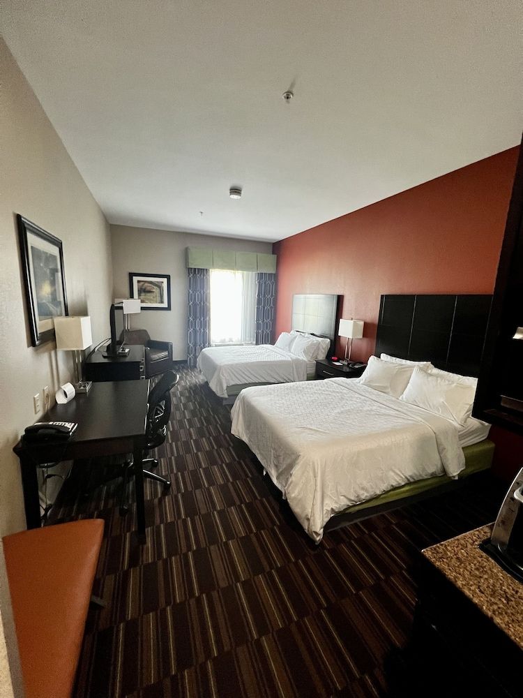 Standard Room, 2 Queen Beds