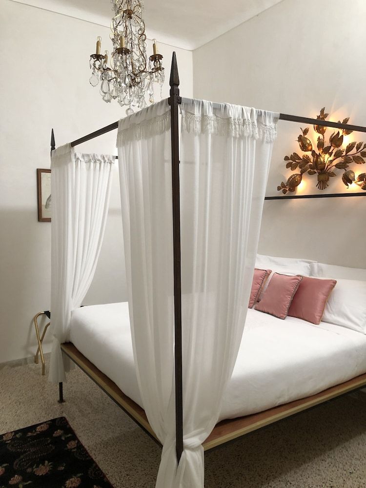 Casa Scianna Noto Double Room, Terrace, Hill View 4