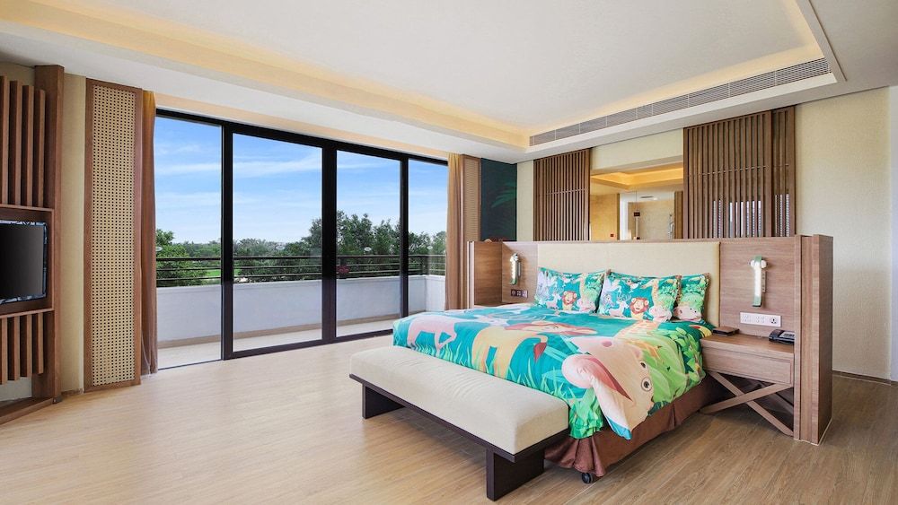 Family Suite, 1 King Bed