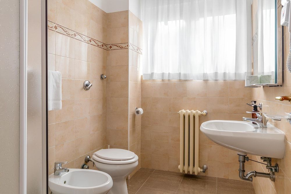 UniHò Hostel Double Room 15