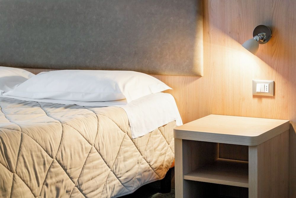 UniHò Hostel Superior Double Room 2